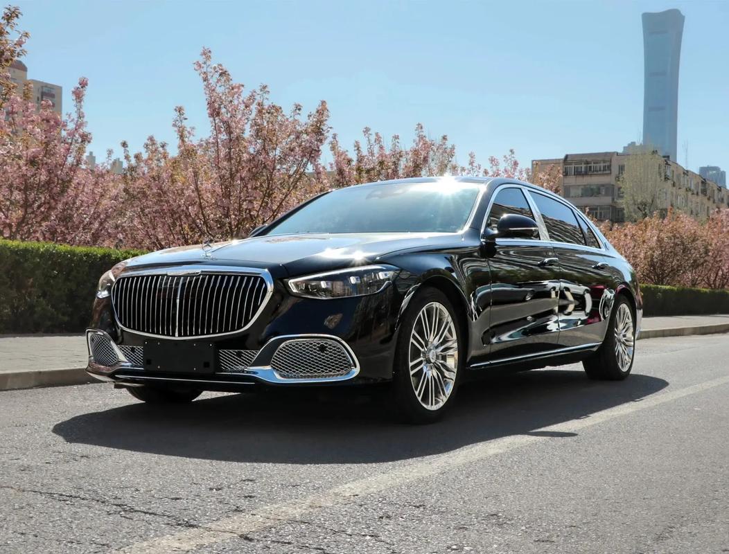 【五菱迈巴赫图片,五菱的外壳迈巴赫的嗓音】