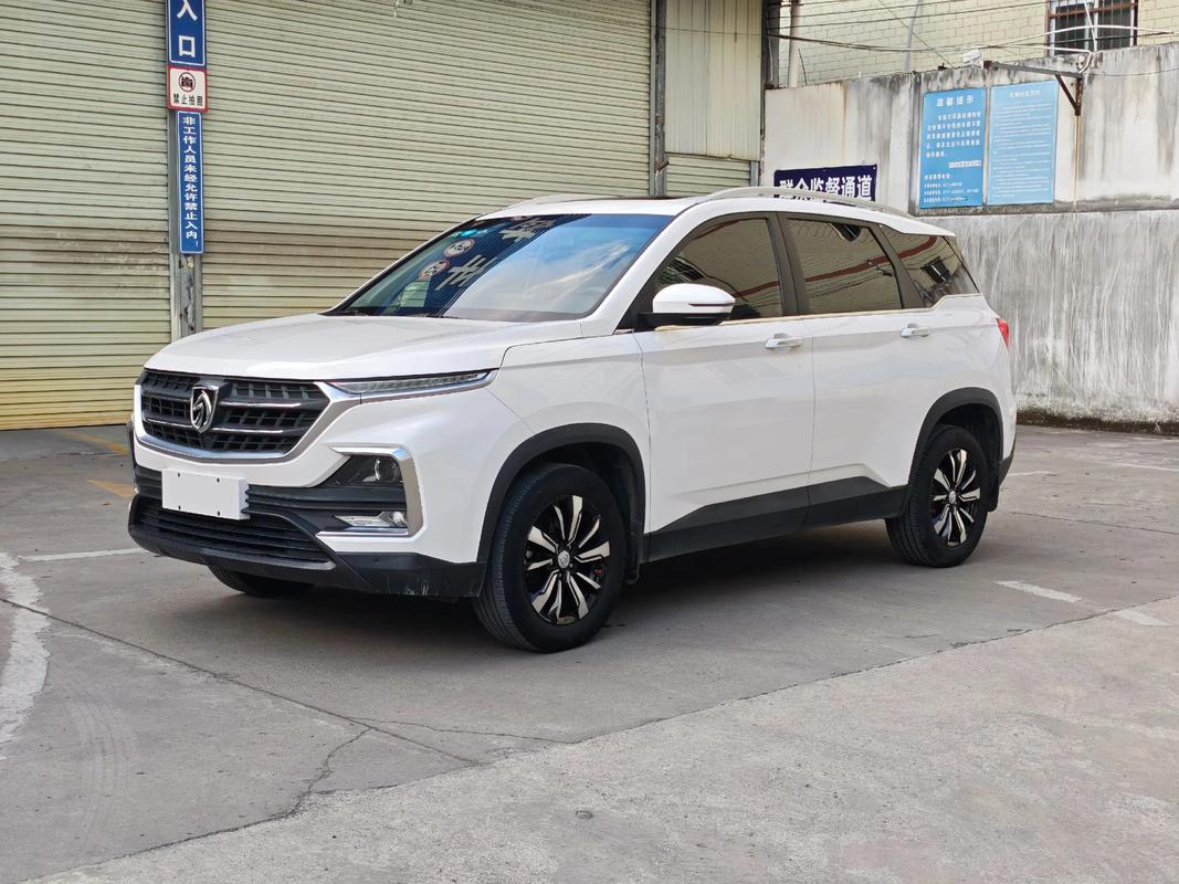 宝骏530汽车报价及图片价格 宝骏530报价及图片多少钱一台