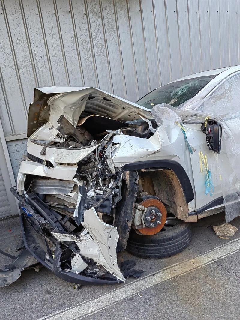 气囊出来车就报废了,气囊出来车就报废了怎么回事