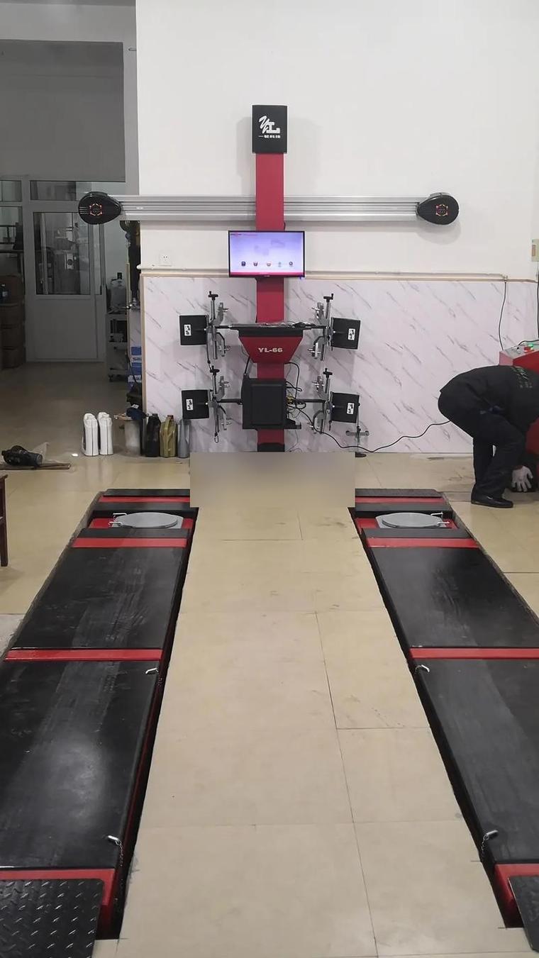 轿车四轮定位一般多少钱 轿车4轮定位多少钱