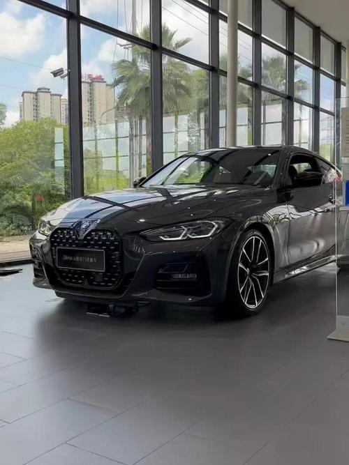 bmw4系双门轿跑车,全新bmw4系双门轿跑车宣传片