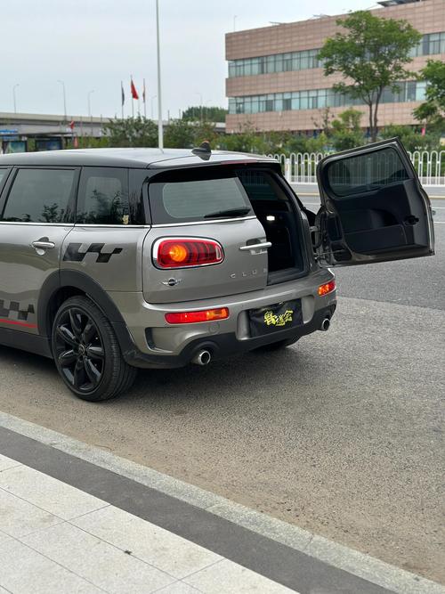 宝马迷你mini六门新款报价／宝马迷你mini六门新款报价2021图片