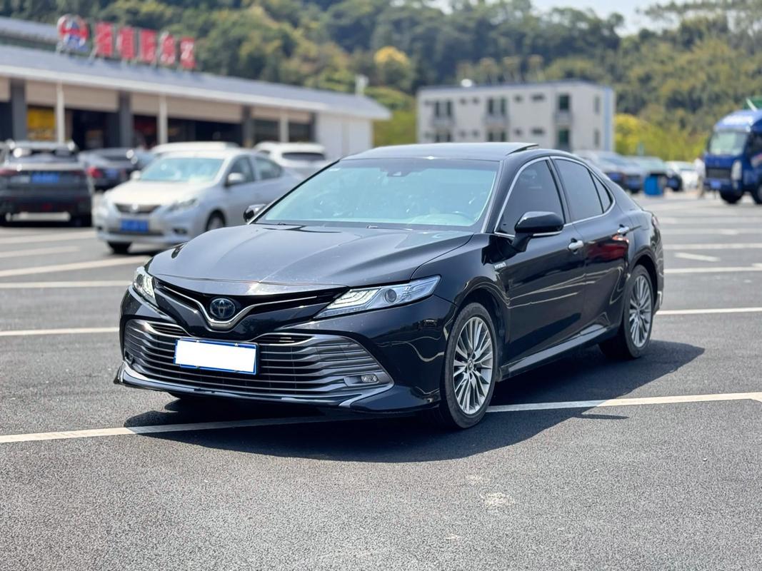 19款凯美瑞二手卖多少 2019款凯美瑞20g豪华版二手车