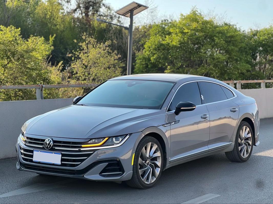 大众cc夺目版380落地多少钱(大众cc夺目版380落地多少钱一辆)