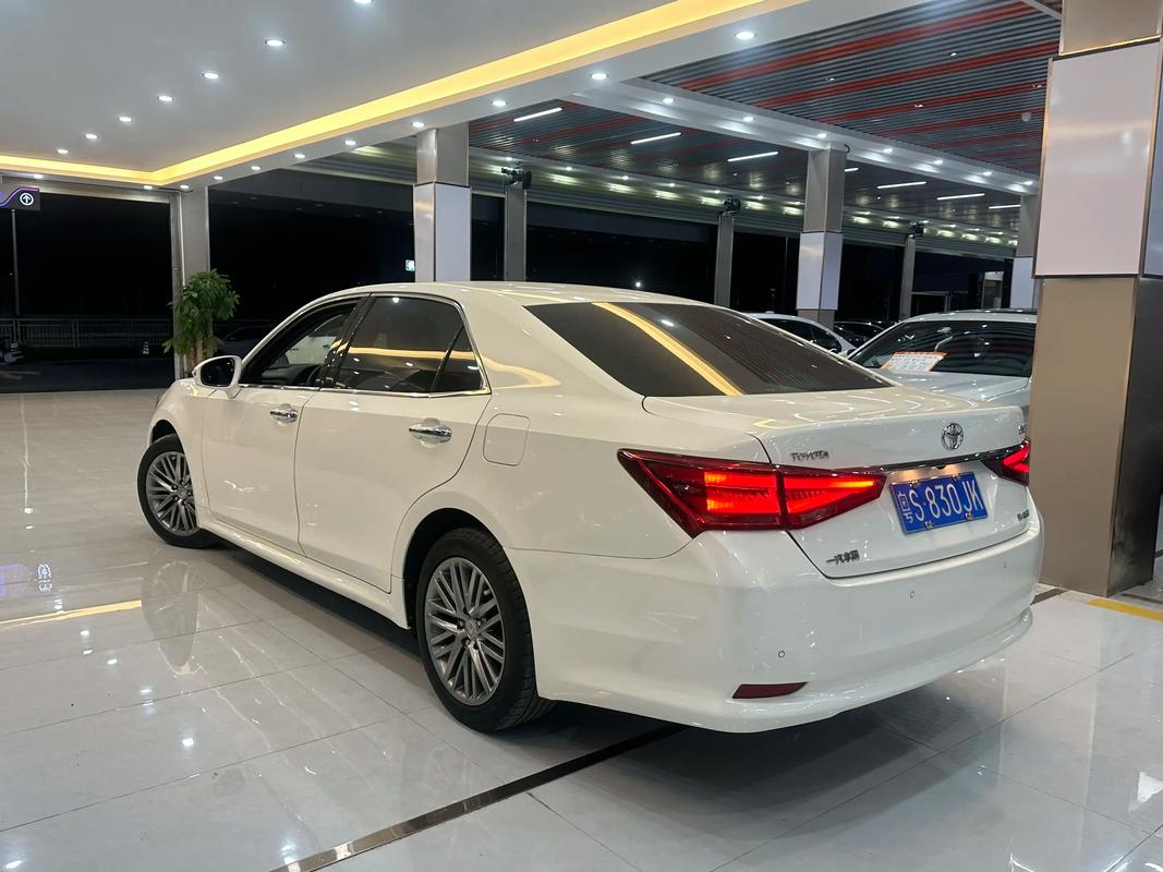 丰田皇冠2020款新车报价/丰田皇冠2020款新车报价多少