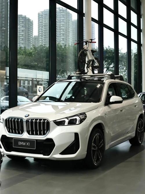 宝马x1图片及报价(宝马x1价格及图片2021款)