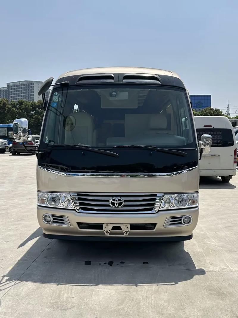 全国二手丰田柯斯达(二手丰田柯斯达20座价格)