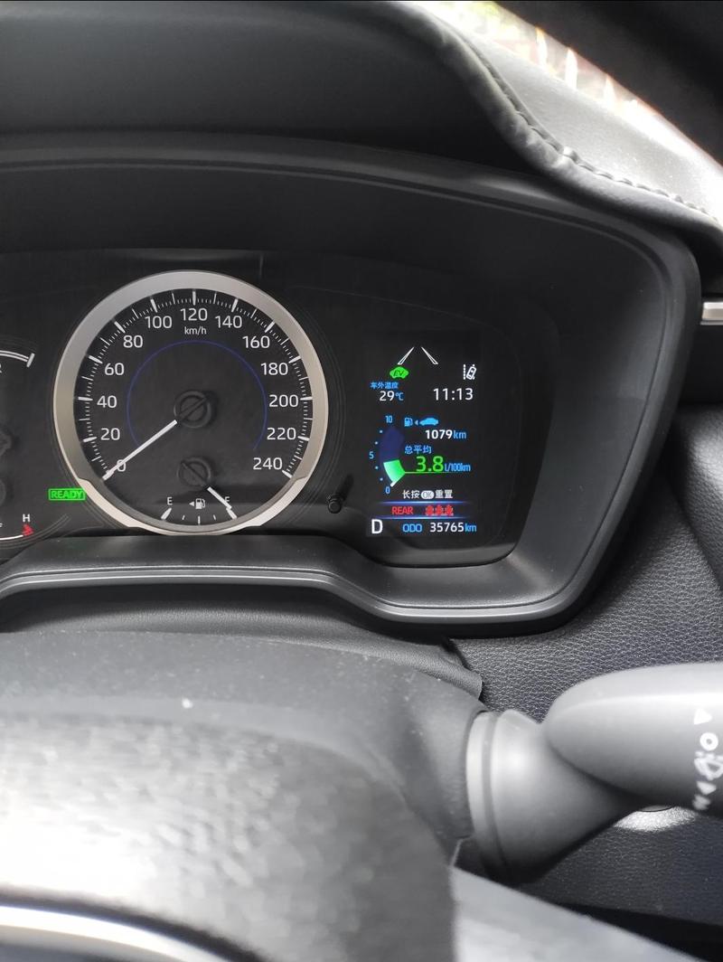 卡罗拉混动油耗多少真实油耗,混动卡罗拉百公里油耗实测