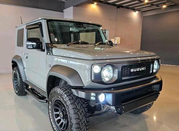 【铃木摩托车图片,铃木小吉普汽车图片及价格】