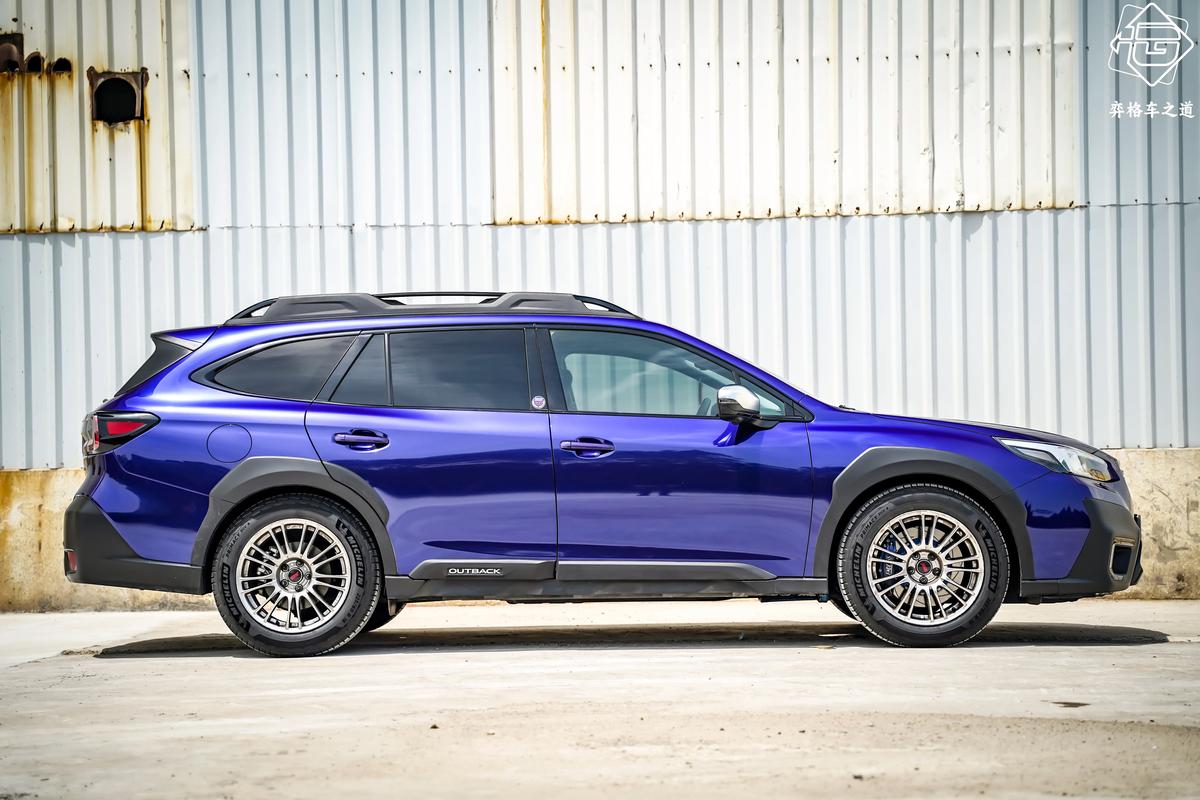 【新款斯巴鲁傲虎,新款斯巴鲁傲虎油混车有哪些优缺点】