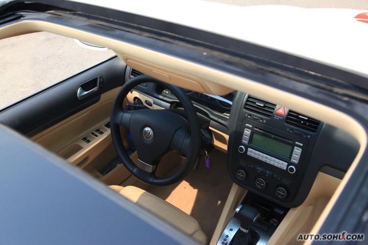 大众速腾16年自动挡报价,大众速腾16年车价格