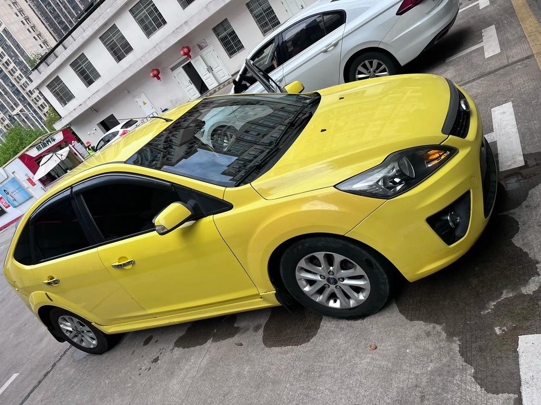 12年经典福克斯/12年经典福克斯手动挡18能卖多少钱